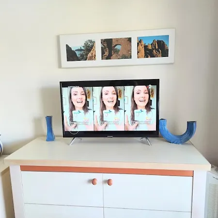 Heart Of Village, Near Beach, Wifi, Parking * Saint-Raphaël